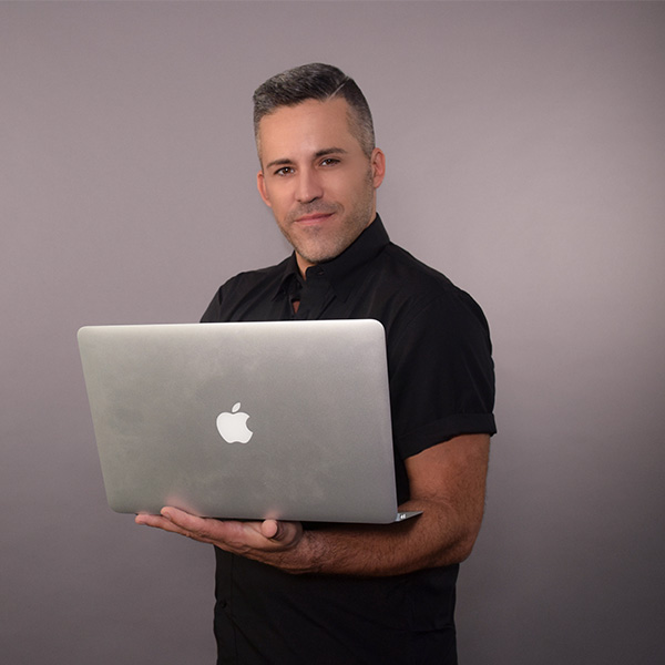 virtueller Assistent Marcus Schäfer